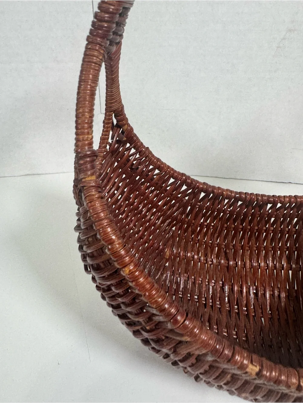 None vintage birdbasket